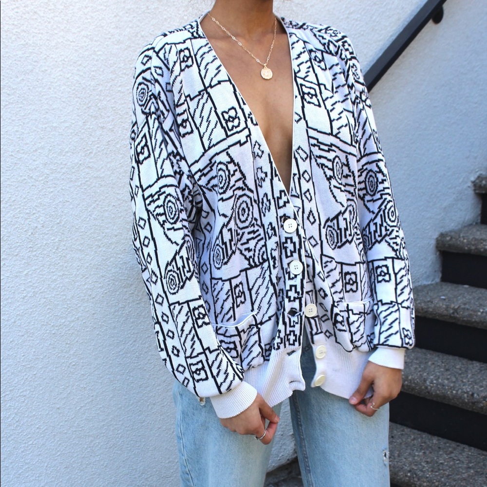 Vintage Abstract Pattern Cardigan
